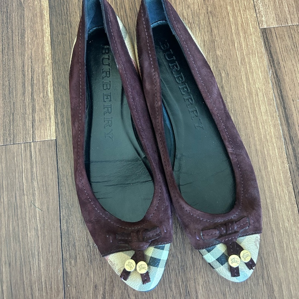 Burberry Brown Flats with Classic Loafer Design